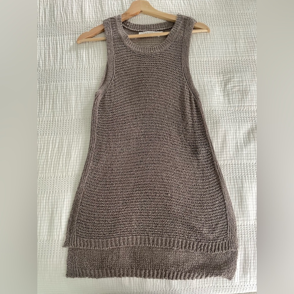 Astr The label Sweater Tank